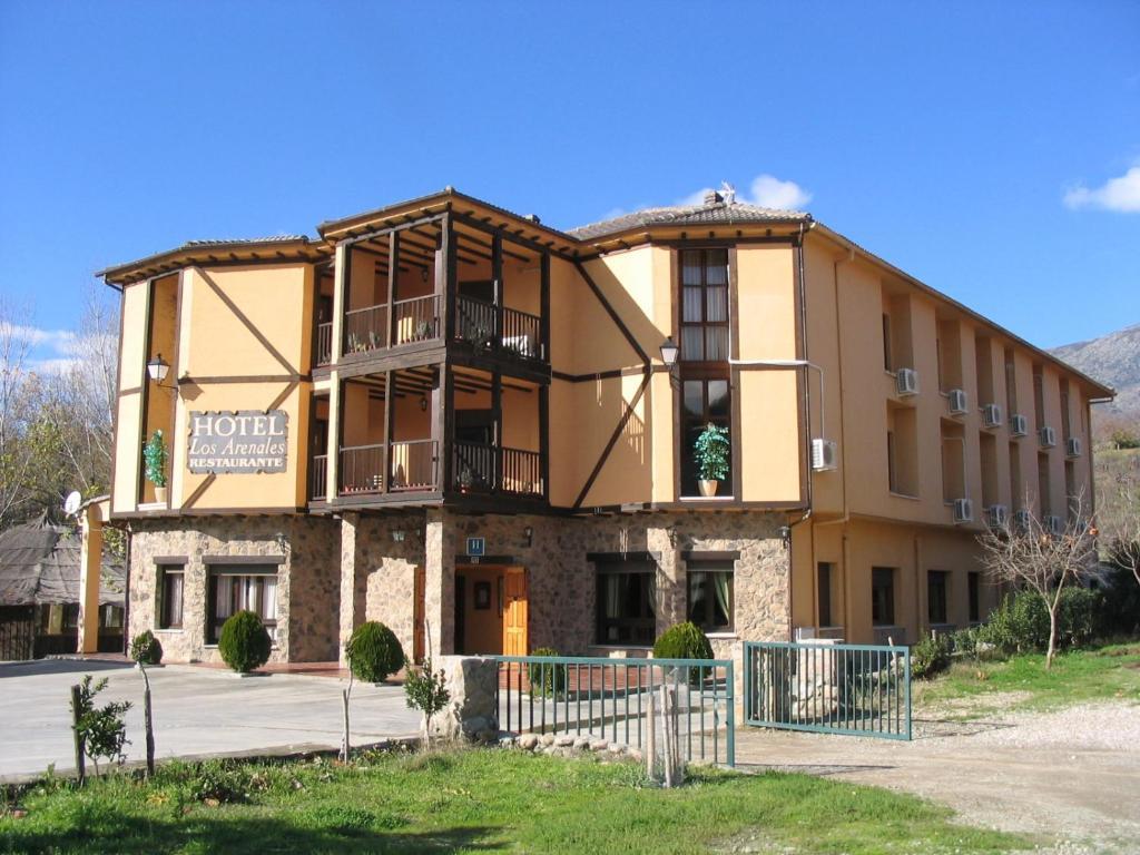 Hotel Valle Del Jerte Los Arenales ภายนอก รูปภาพ