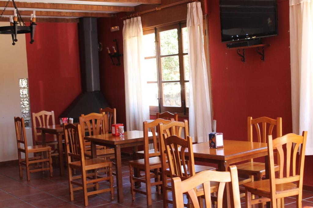 Hotel Valle Del Jerte Los Arenales ภายนอก รูปภาพ